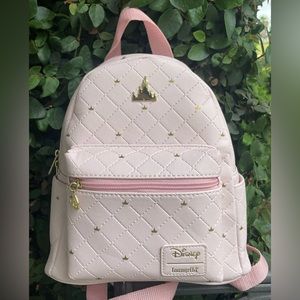 Rare Loungefly Pink Disney Backpack💗👑